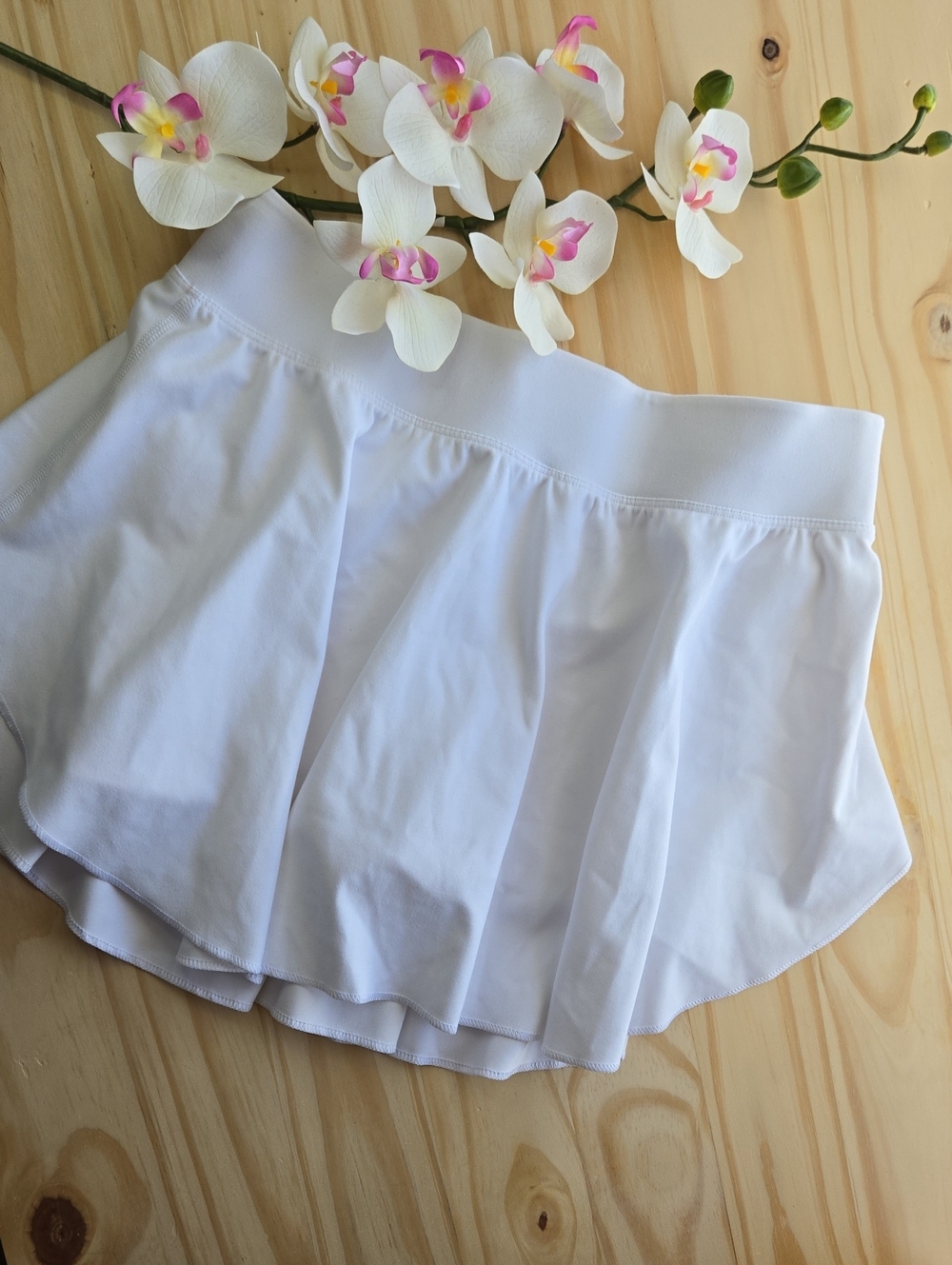 Under Armour White Circle Skater Tennis Skirt